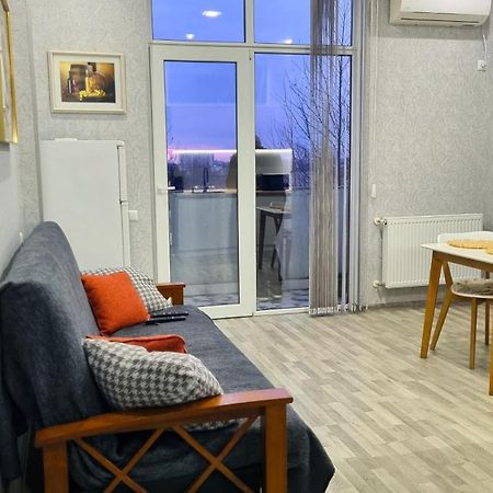 Kate'S New Cozy Apartment Kutaisi Exterior foto