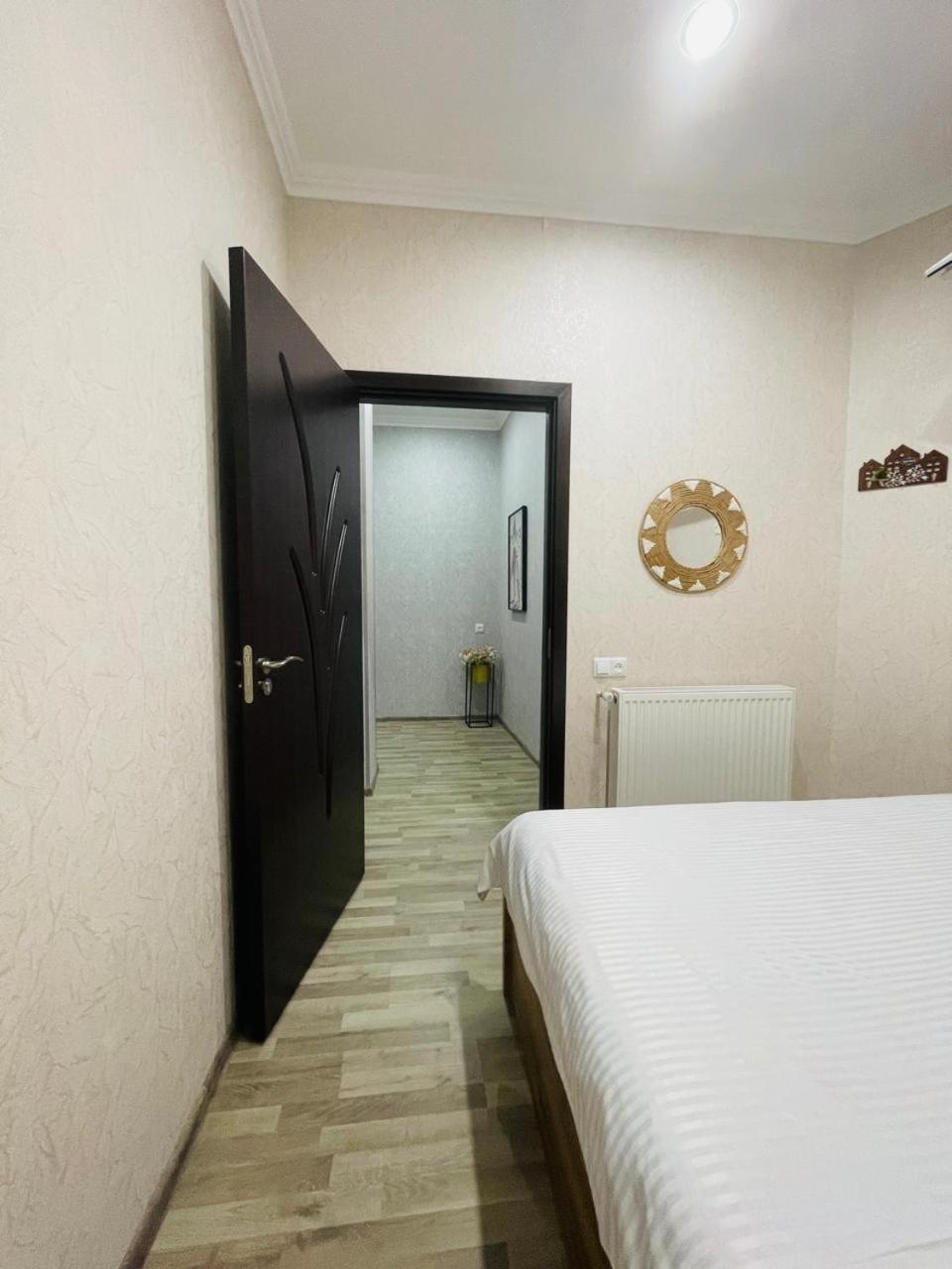 Kate'S New Cozy Apartment Kutaisi Exterior foto